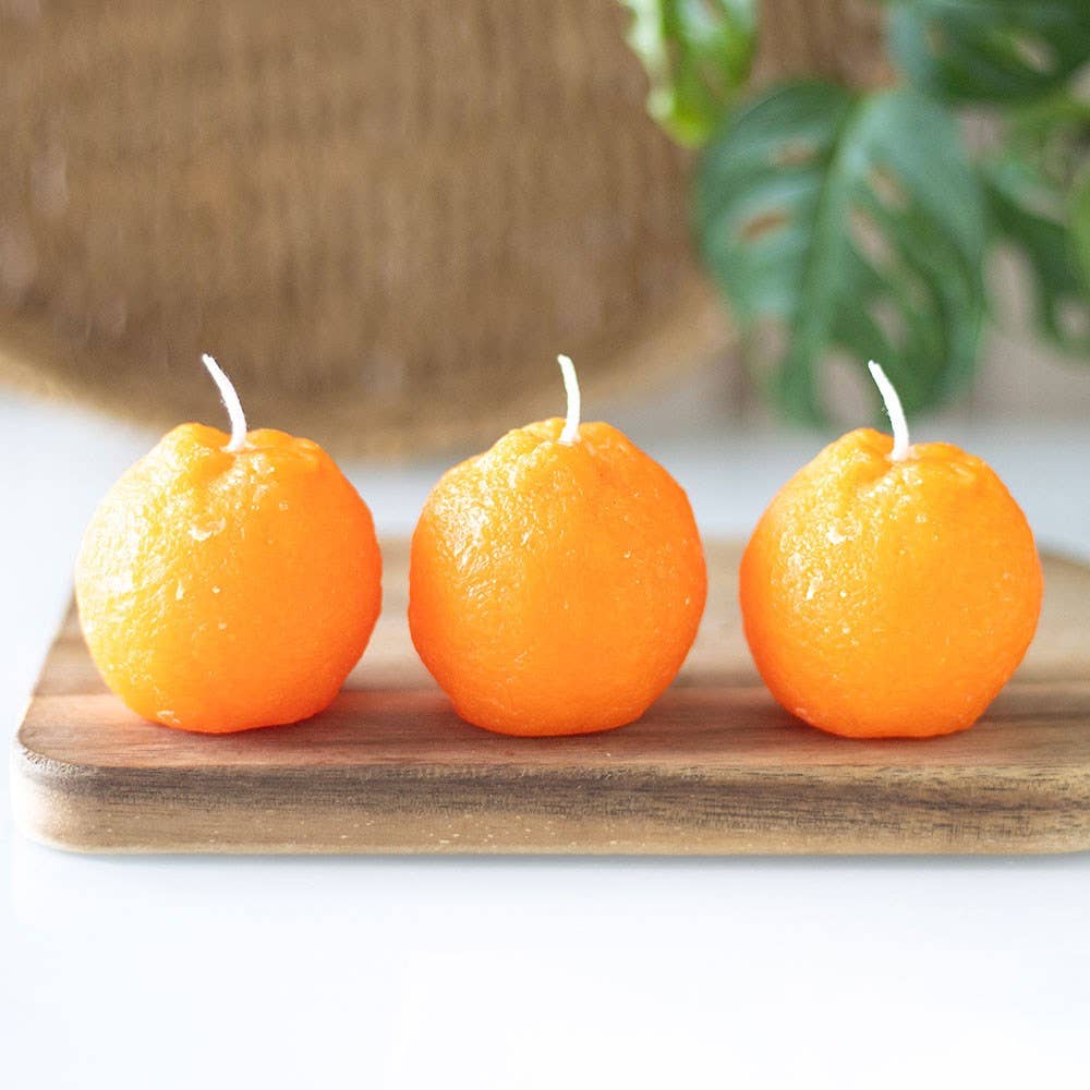 Little Squeeze” – Set of 3 Orange-Shaped Candles